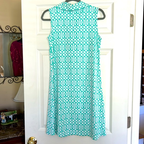 Lulu-B resort dress - Picture 2 of 7